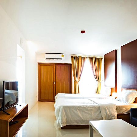 Nrv Place Apart Hotel Бангкок Номер фото