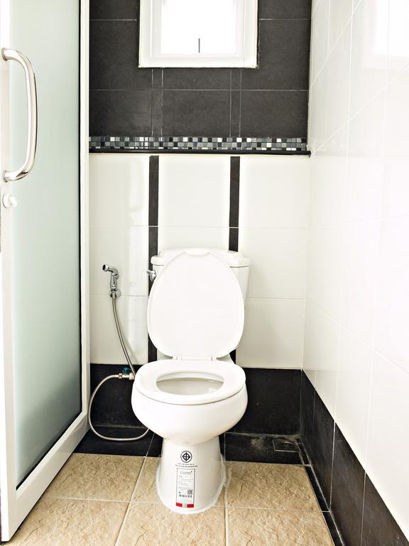 Nrv Place Apart Hotel Бангкок Экстерьер фото