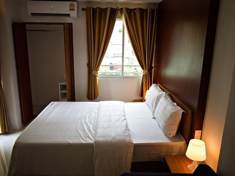 Nrv Place Apart Hotel Бангкок Экстерьер фото