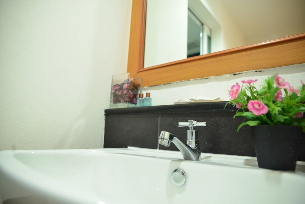 Nrv Place Apart Hotel Бангкок Экстерьер фото