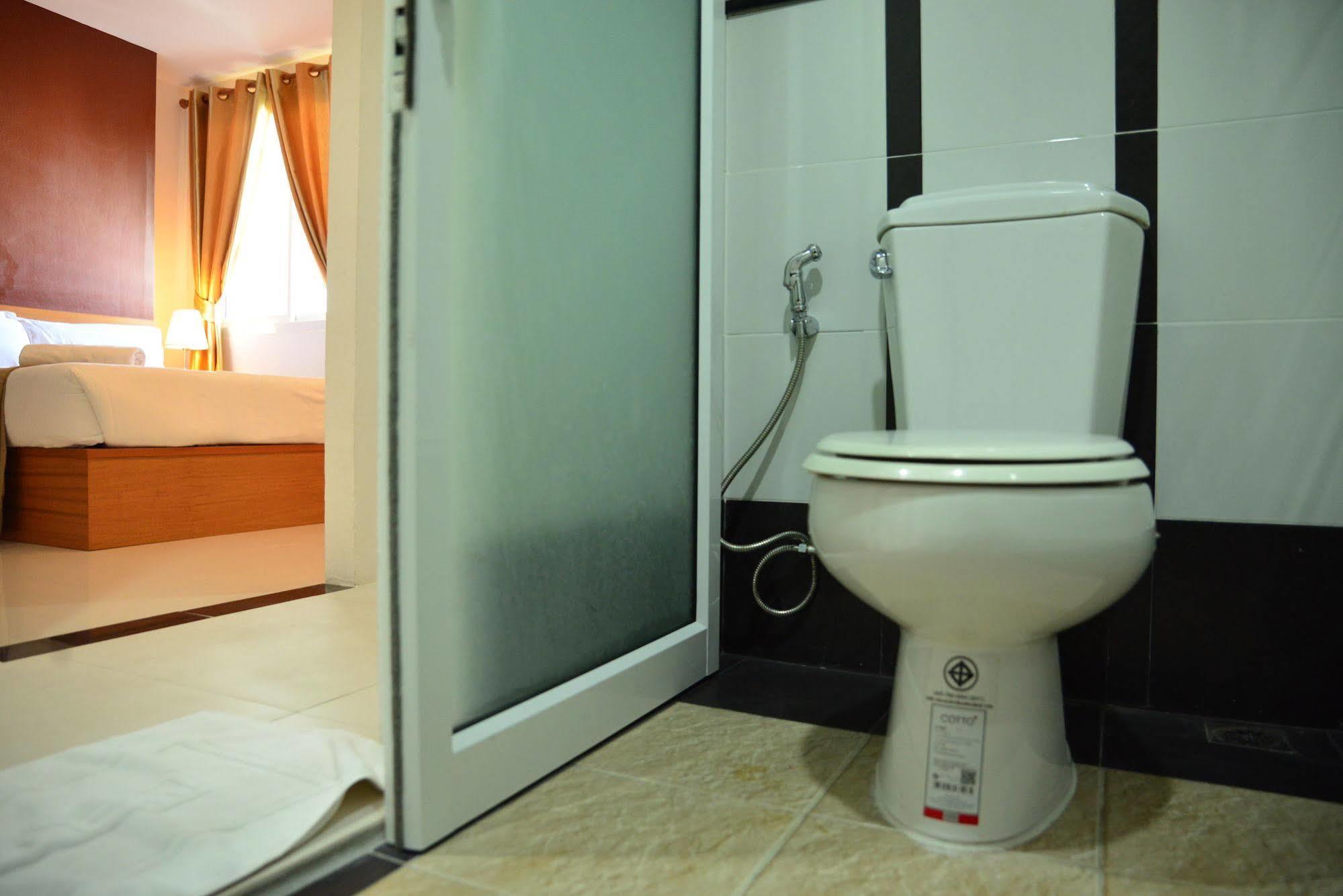 Nrv Place Apart Hotel Бангкок Экстерьер фото